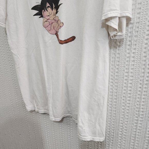 Hot Topic Dragon Ball Z New Adult T-Shirt Son Goku Sucking Thumb Graphic Tee XL - Picture 6 of 9